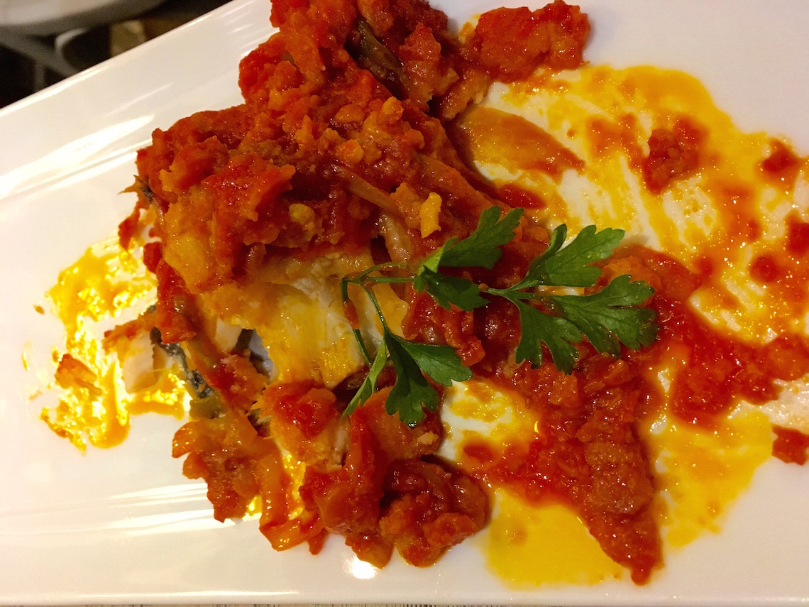 Bacalao con tomate